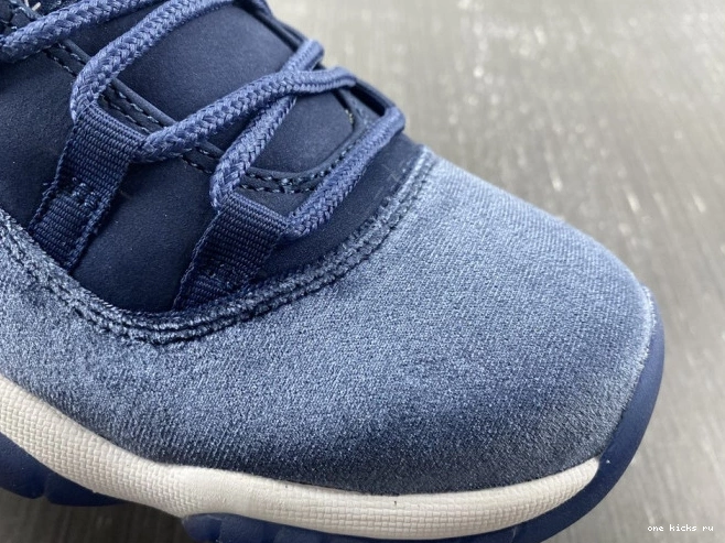 Rep VELVET WMNS AR0715-441 JORDAN MIDNIGHT AIR 11 NAVY 0529